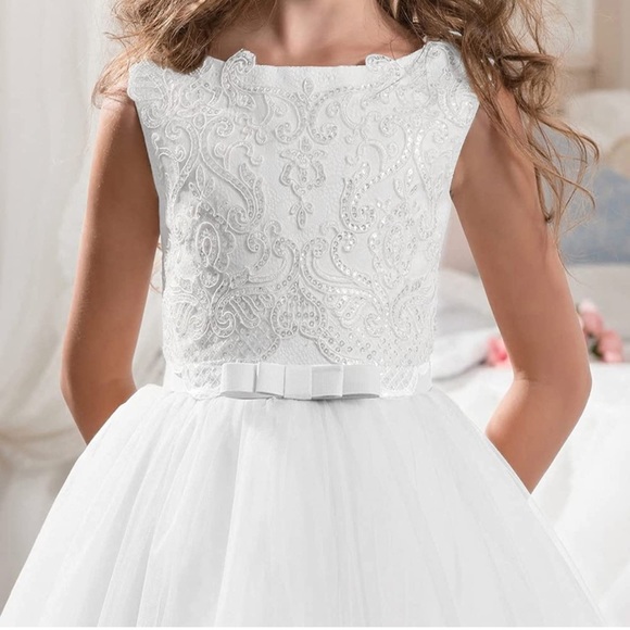 Great for Flower girl, Baptism, First Communion and other Special Occasions. - Picture 3 of 7